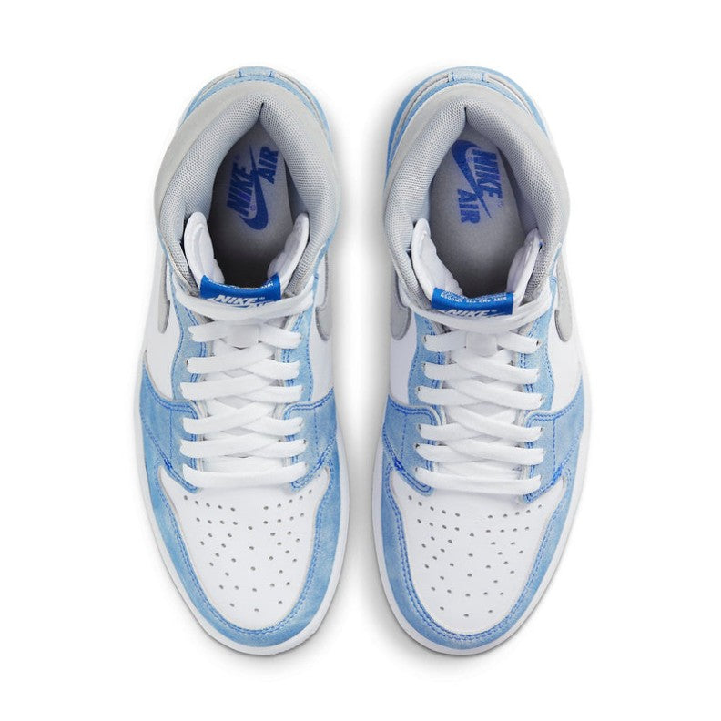 Air Jordan 1 Retro High OG 'Hyper Royal / Light Smoke Grey' – 555088-402