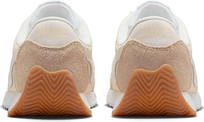 Women's Nike Pacific Muslin/Sail-White (HM4771 104)