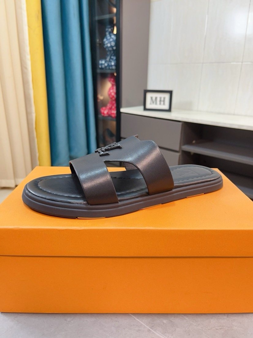 Louis Vuitton Men's Black Cross-Strap Slide Sandals