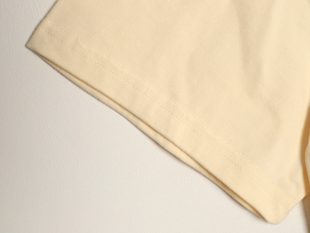Gucci Bunny and Carrot Graphic T-Shirt - Pale Yellow